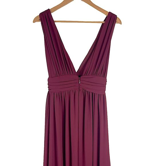 princess polly baby blue dress What Color Shoes to Wear with a Burgundy Dress & Maroon Dress Outfits